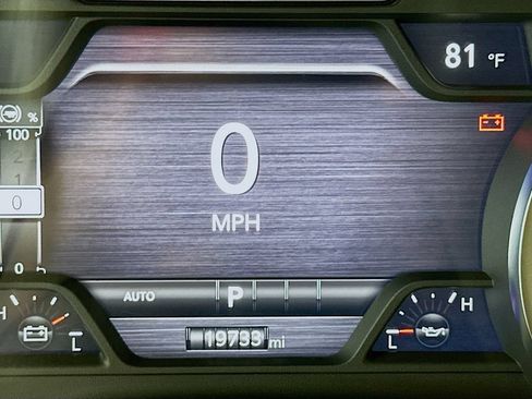 Used 2025 RAM 1500 Big Horn AWD/4WD image 15