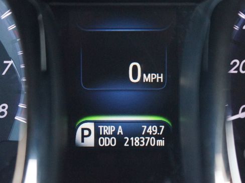 Used 2013 Toyota Avalon Limited FWD image 4