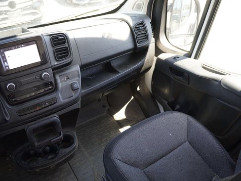 Used 2023 RAM ProMaster 2500 FWD image 22