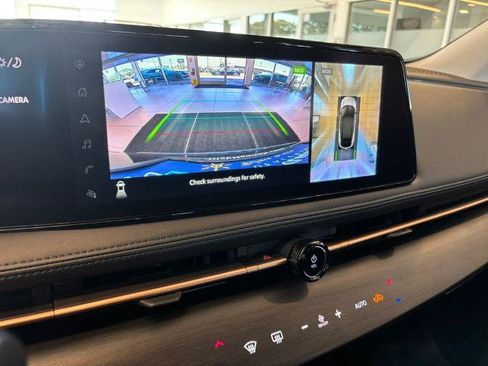 Certified 2024 Nissan Ariya FWD image 22