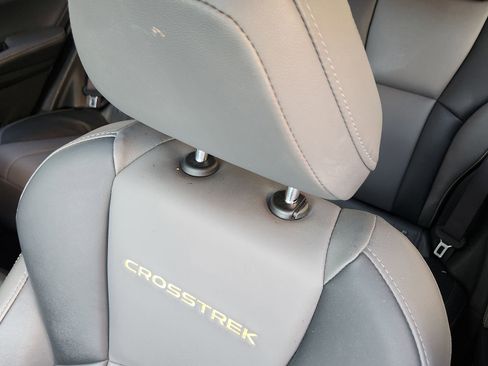 Used 2022 Subaru Crosstrek 2.5i Sport w/ Moonroof Package image 18