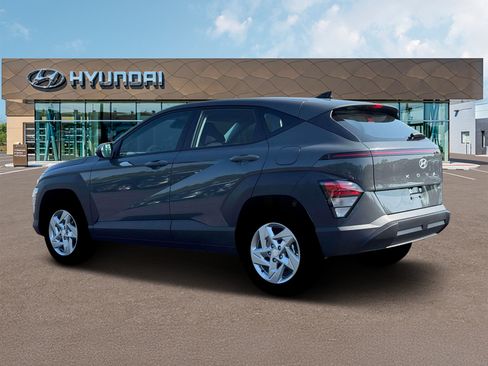 New 2026 Hyundai Kona SE AWD/4WD image 4