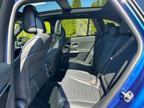 Used 2026 Mercedes-Benz GLC 300 4MATIC image 19