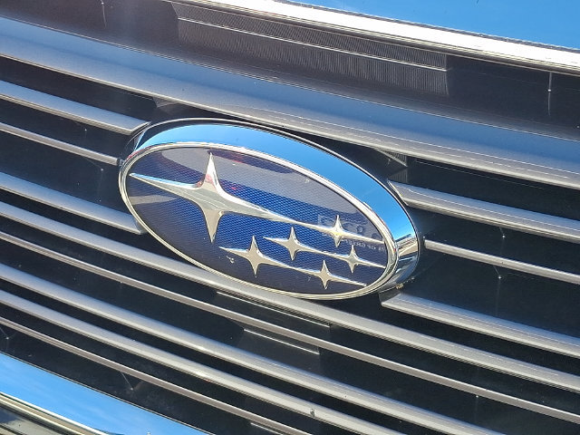Used 2019 Subaru Ascent Limited w/ Popular Package #3 AWD/4WD image 3