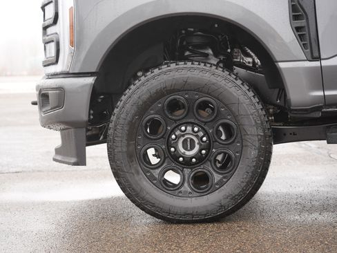 New 2026 Ford F250 XLT w/ XLT Premium Package image 13