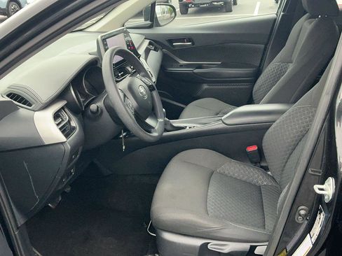 Certified 2021 Toyota C-HR LE FWD image 23