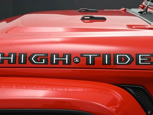 New 2025 Jeep Gladiator Sport image 13