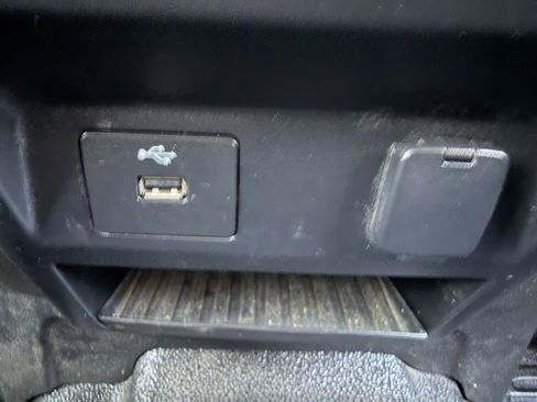 Used 2020 Ford F250 XL w/ Power Equipment Group image 34