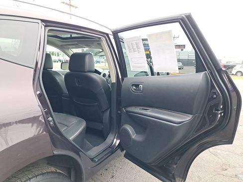 Used 2011 Nissan Rogue SV w/ SL Pkg image 14