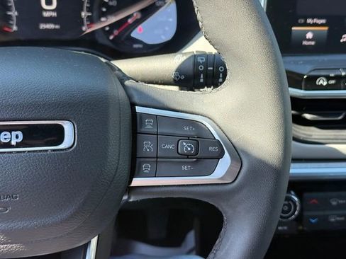 Used 2025 Jeep Compass Limited AWD/4WD image 22