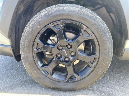 Certified 2021 Toyota RAV4 TRD Off-Road w/ TRD Off-Road Weather Package AWD/4WD image 10