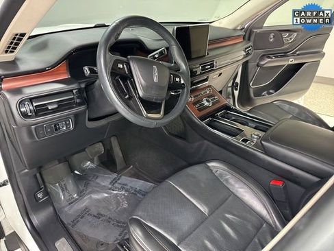 Used 2021 Lincoln Aviator Reserve w/ Elements Package Plus image 13