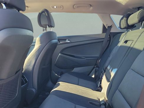 Used 2017 Hyundai Tucson Value w/ Cargo Package image 12