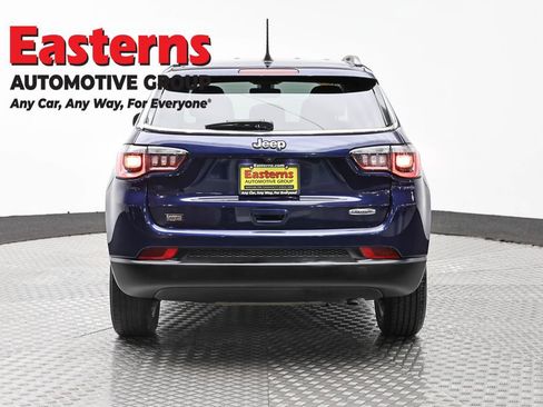 Used 2019 Jeep Compass Latitude FWD image 6