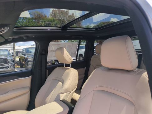 New 2026 Jeep Grand Cherokee Limited image 22