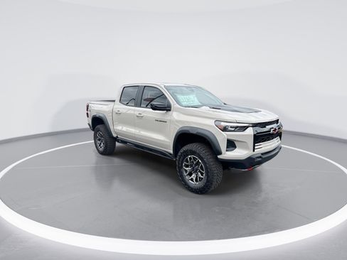 New 2026 Chevrolet Colorado ZR2 w/ Technology Package image 2