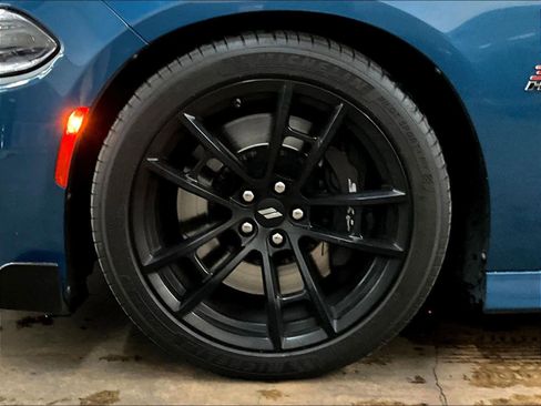 Used 2021 Dodge Charger Scat Pack w/ Dynamics Package image 11