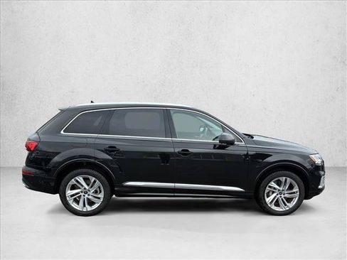 Used 2023 Audi Q7 3.0T Premium w/ Convenience Package AWD/4WD image 4