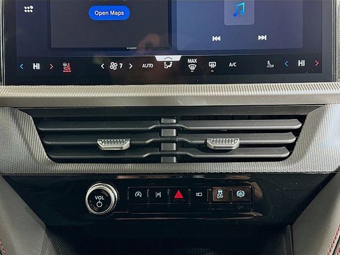 New 2026 Ford Explorer ST-Line w/ ST-Line Street Pack image 15