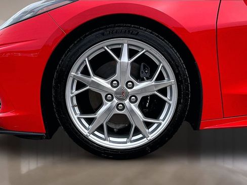 Used 2022 Chevrolet Corvette Stingray Preferred Conv w/ Battery Protection Package RWD image 9
