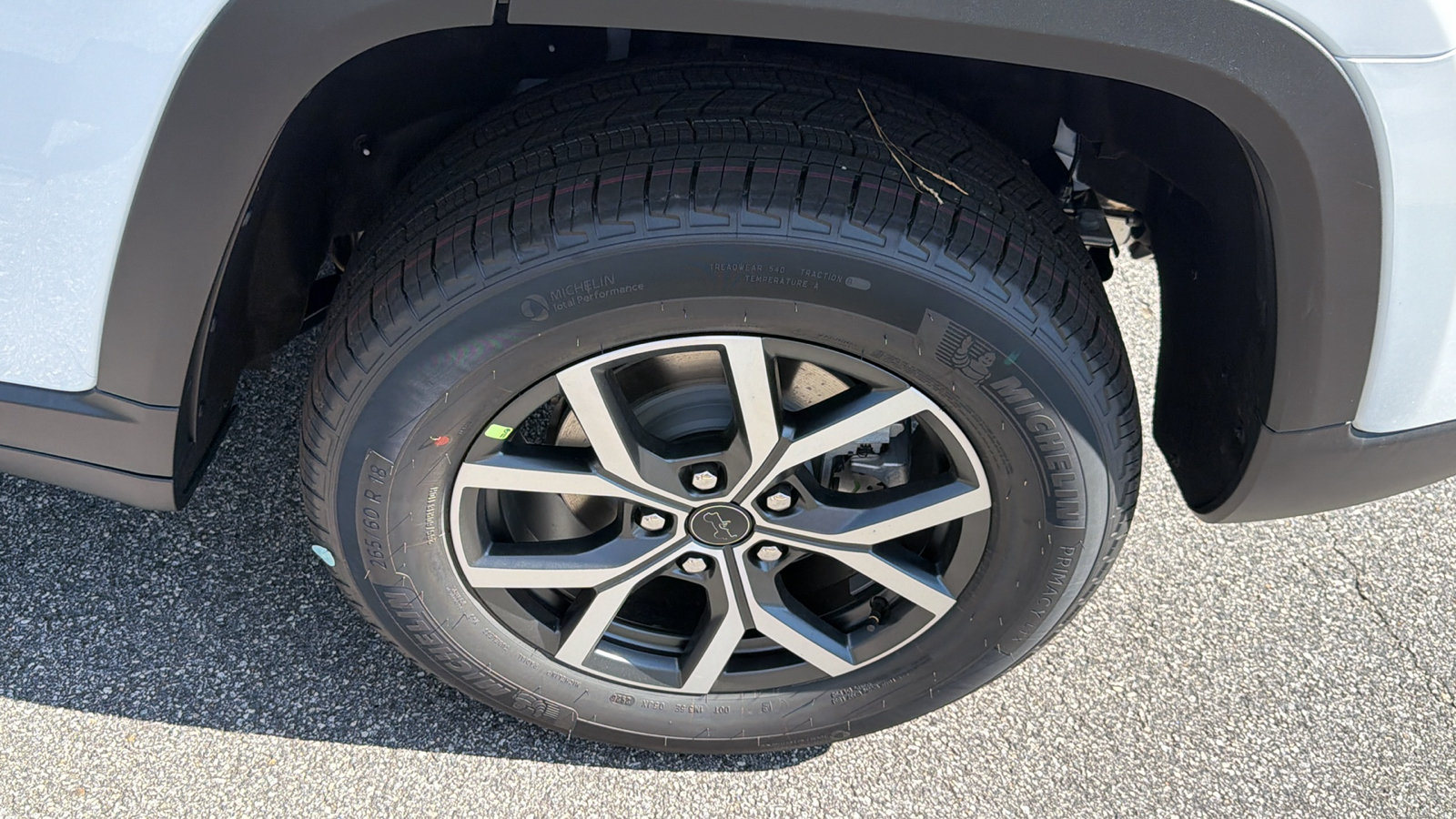 New 2027 Jeep Grand Cherokee Laredo X AWD/4WD image 12