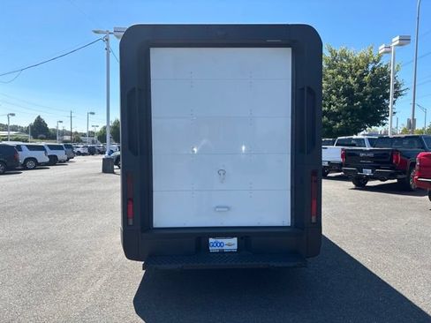 Used 2023 Chevrolet Brightdrop 600 w/ Active Safety Package 2 AWD/4WD image 4