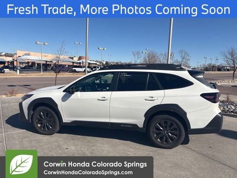 Used 2025 Subaru Outback Onyx Edition image 6