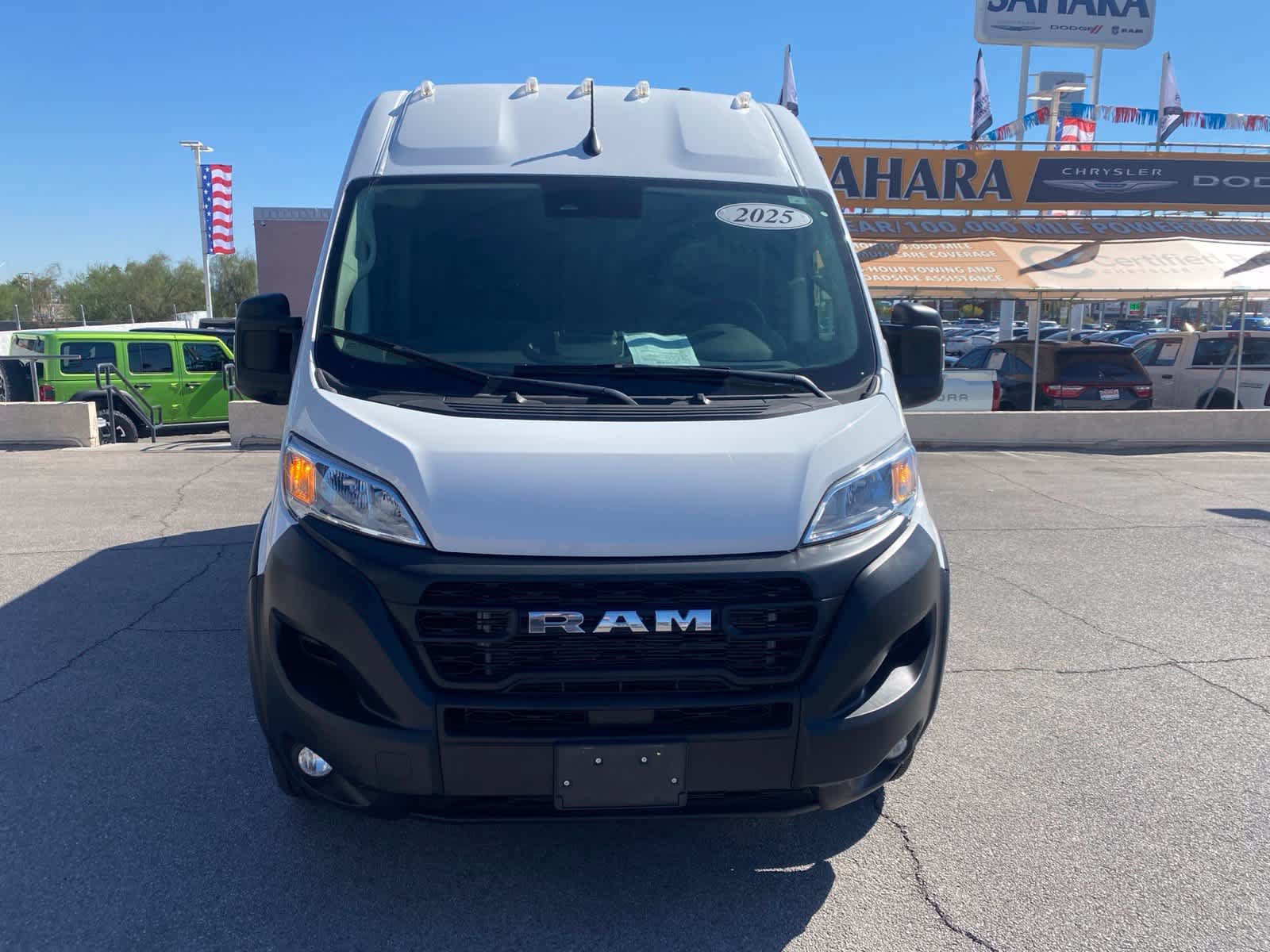 Used 2025 RAM ProMaster 2500 w/ Convenience Group FWD image 2