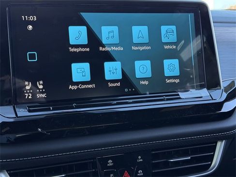 New 2026 Volkswagen Atlas Cross Sport SE image 13