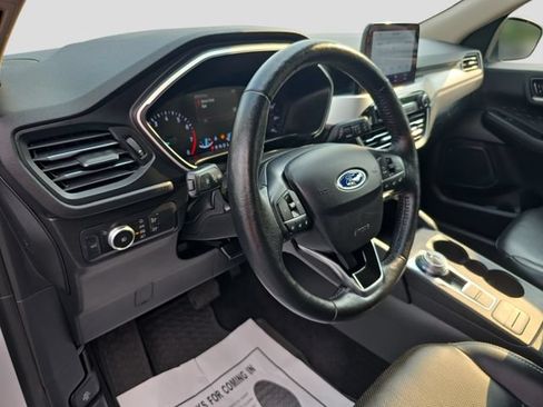 Used 2020 Ford Escape SEL AWD/4WD image 16