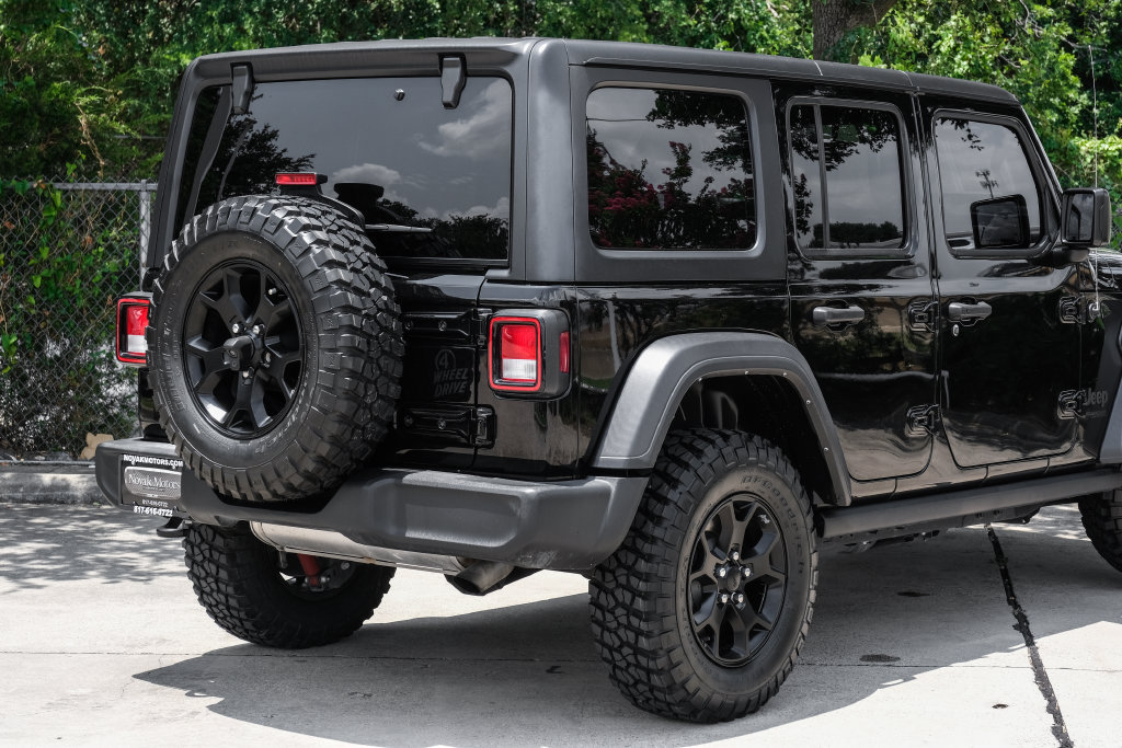 Used 2022 Jeep Wrangler Unlimited Sport AWD/4WD image 16