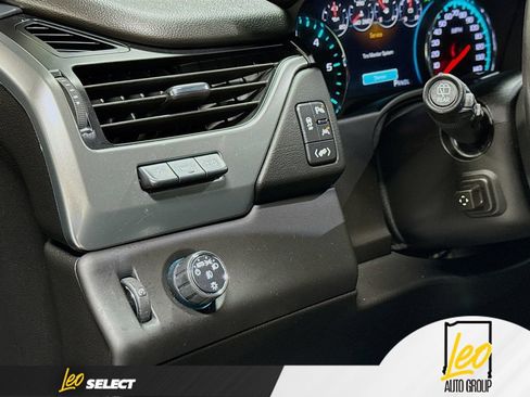 Used 2019 Chevrolet Tahoe Premier RWD image 13