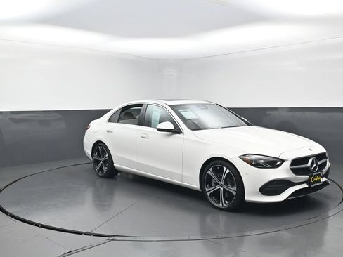 Used 2024 Mercedes-Benz C 300 Sedan image 9