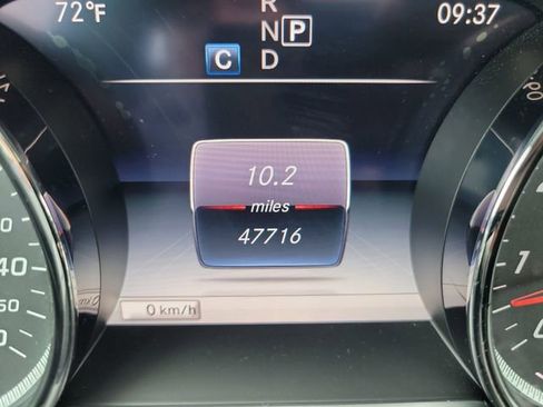 Used 2019 Mercedes-Benz E 300 image 24