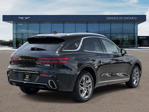 Used 2024 Genesis GV70 2.5T w/ Advanced Package AWD/4WD image 4
