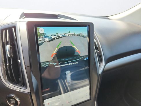 Used 2024 Ford Edge SEL AWD/4WD image 18