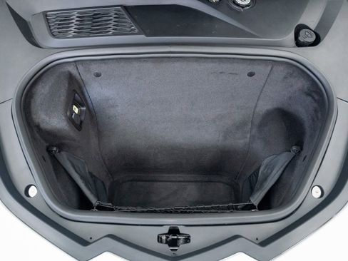 Used 2023 Chevrolet Corvette Z06 image 9