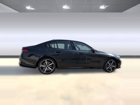 New 2026 BMW 530i w/ M Sport Package RWD image 19