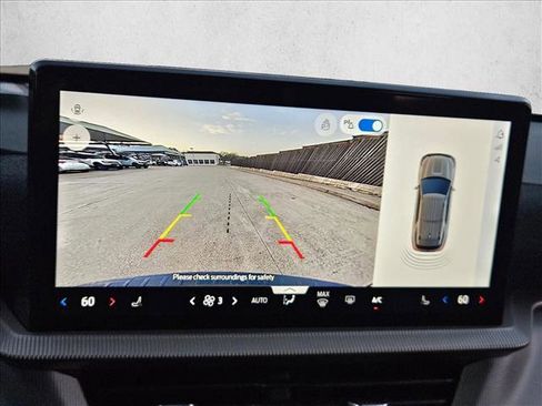 New 2026 Ford Explorer Active image 18