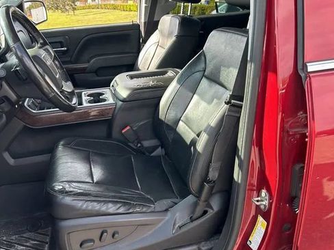 Used 2018 GMC Sierra 1500 SLT w/ Enhanced Driver Alert Package image 9