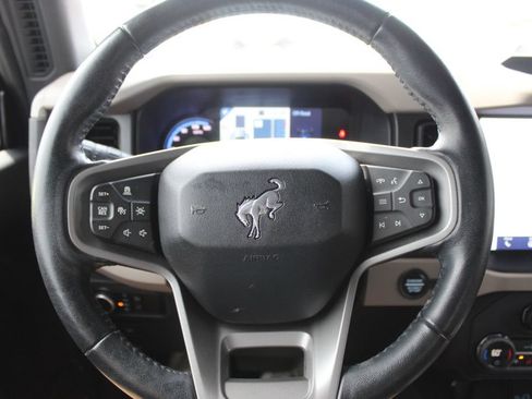 Used 2023 Ford Bronco Wildtrak AWD/4WD image 24