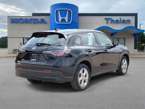 Certified 2024 Honda HR-V LX image 4