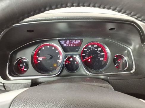 Used 2016 GMC Acadia SLE FWD image 18