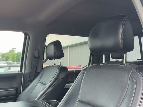 Used 2015 Ford F150 Lariat AWD/4WD image 12