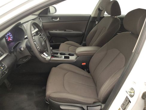 Used 2019 Kia Optima LX FWD image 17