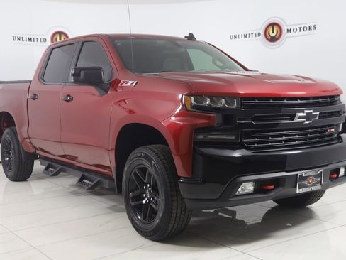 Used 2020 Chevrolet Silverado 1500 LT Trail Boss image 17