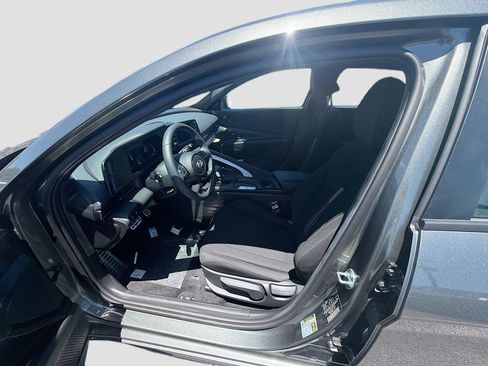 New 2026 Hyundai Elantra Sport FWD image 14