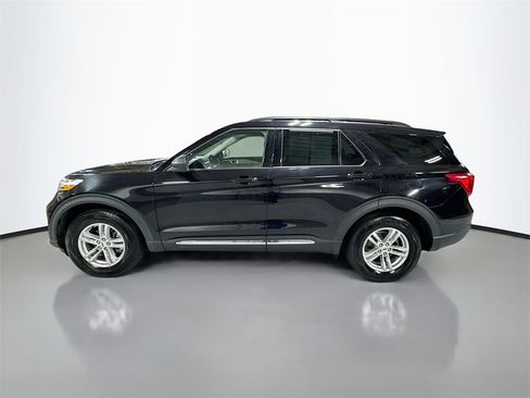 Used 2020 Ford Explorer XLT image 10