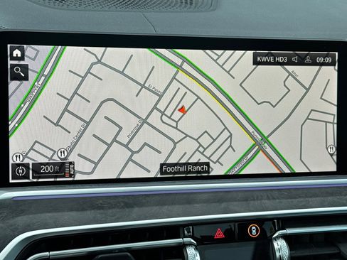 Used 2022 BMW X5 xDrive40i w/ Parking Assistance Package image 16