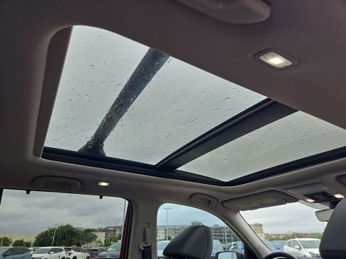 Used 2024 Honda Pilot Elite image 20